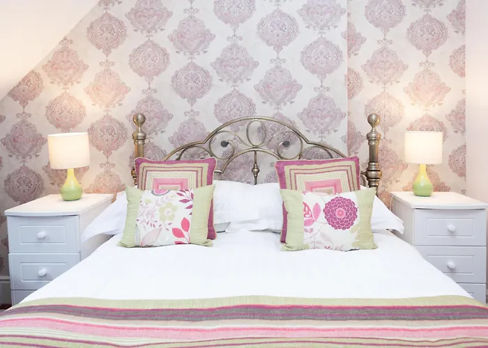 The Ravenswood B&B